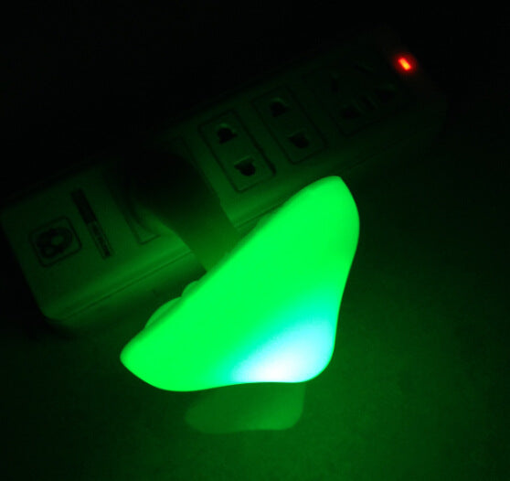 Redtrinket™ LED Mushroom Night Light Plug In Sensor