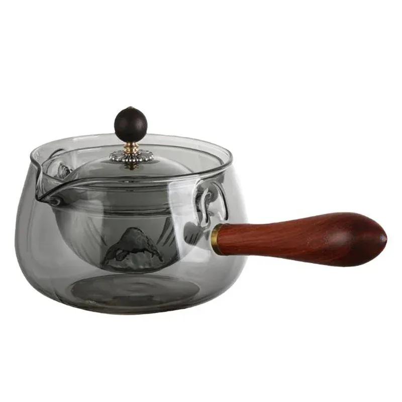 redtrinket kitchen